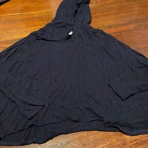 Chasor Women’s Navy Hoodie Size M